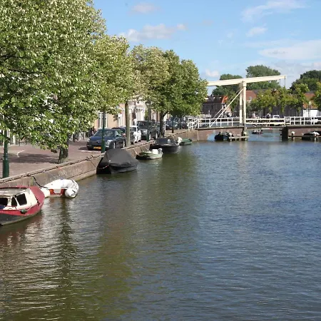 In Near The Bergen aan Zee