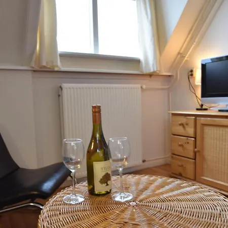 Apartment In Near The *